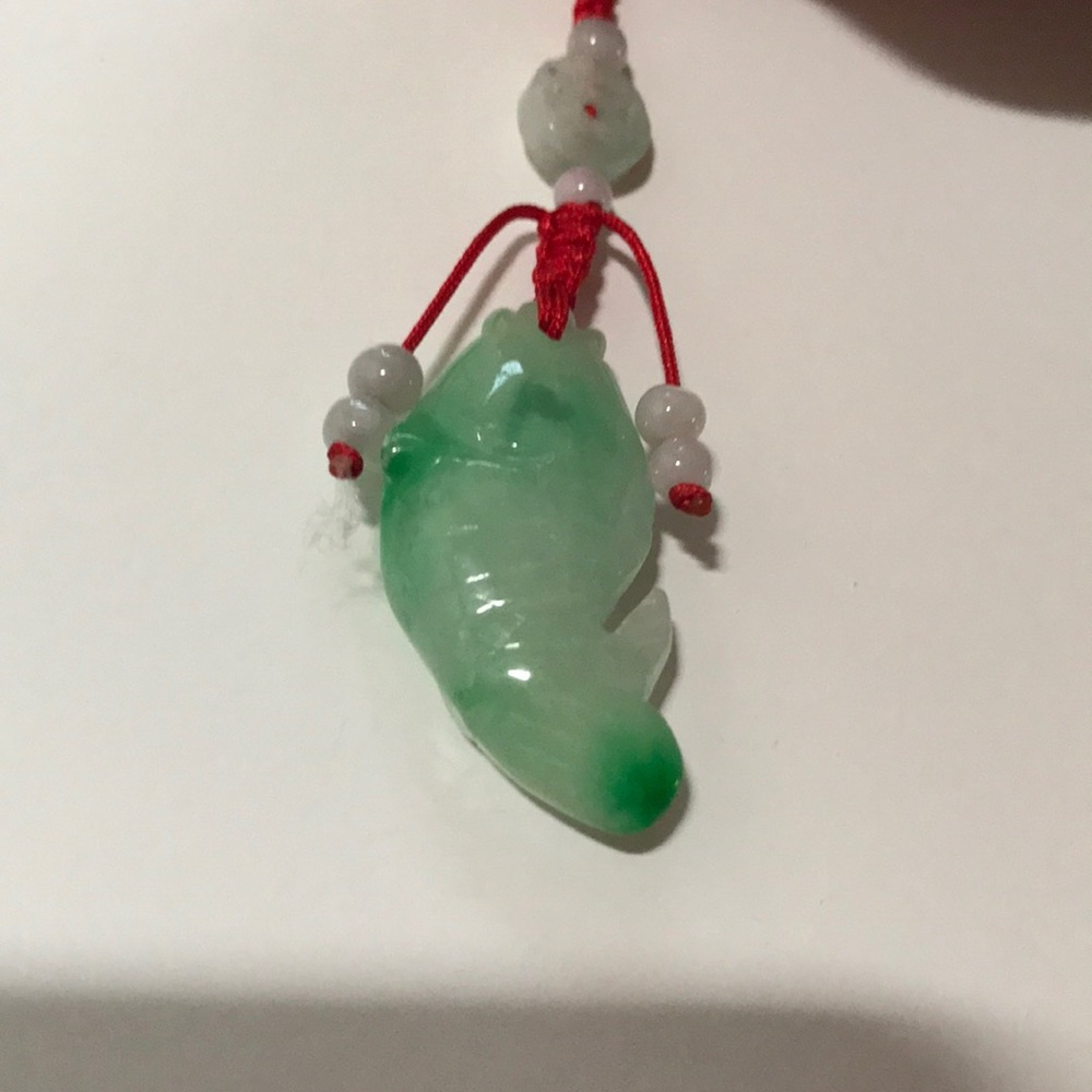 Fish jade fan